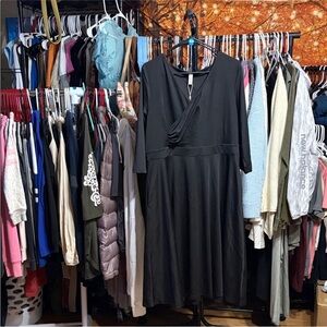 Chic Black Long Sleeve Dress